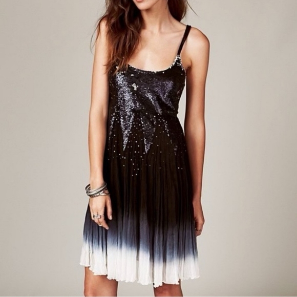 Free People Dresses & Skirts - Free People Ombre Sequin Dress